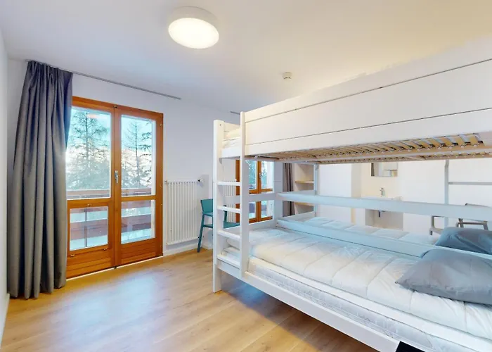 De L Ours Chalet Agettes